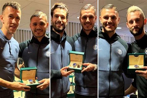 i rolex di icardi|Inter, Icardi regala un Rolex a tutta la squadra per il titolo di .